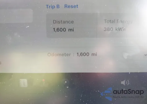 2025 Tesla Model Y Long Range Dual Motor All-Wheel Drive из США, поврежденный, VIN 7SAYGDED9SA357876